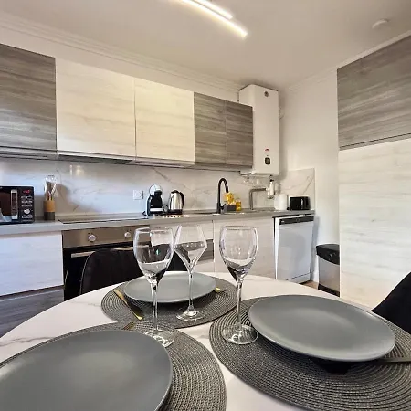 Renove Climatise 4 Voyageurs Appartement *