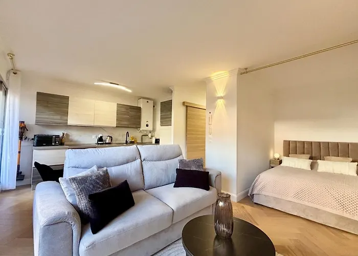 Renove Climatise 4 Voyageurs *