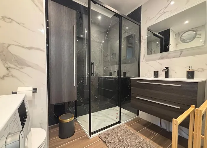 Apartment Renove Climatise 4 Voyageurs Menton